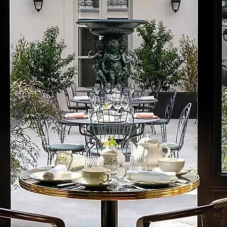 Restaurant Napoleon Hotel 3*