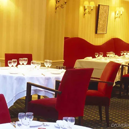 Restaurant Napoleon ホテル フォンテーヌブロー