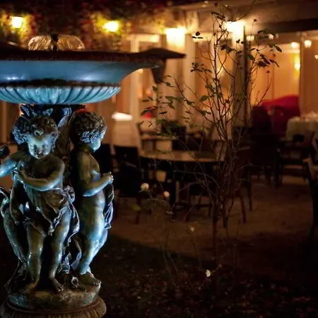 Restaurant Napoleon 3* Fontainebleau